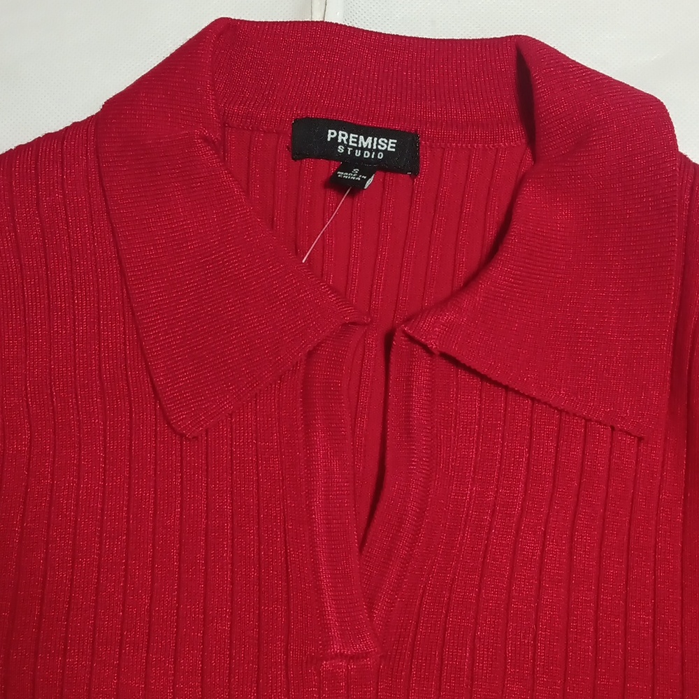 Premise Ribbed V Neck Sweater Red - Picture 4 of 8